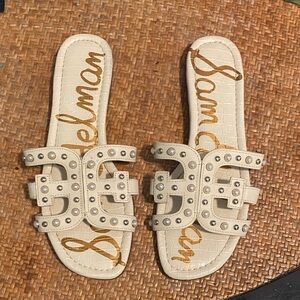 Sam Edelman Women’s Leather Pearl and Pearl Studded Slide Sandals